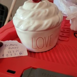 Rae dunn HUGE cupcake